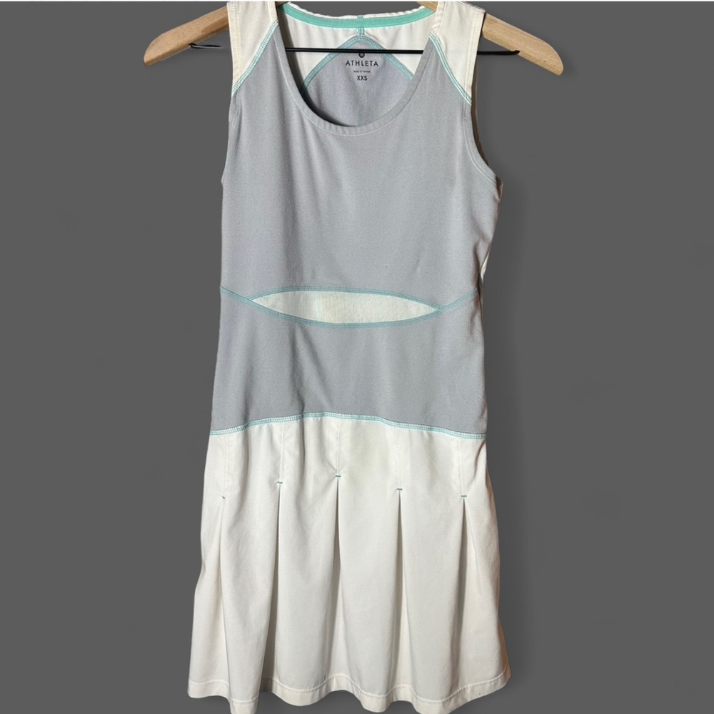 Athleta XXS Fitted Women's Tennis Dress White, Gray Sleeveless Sheet Waist